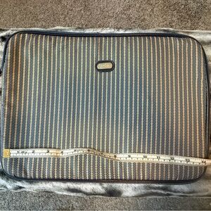 Jessica Simpson Navy and Tan Patterned Laptop Sleeve